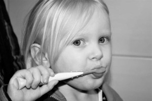 洗牙后牙齿酸痛吃啥药洗牙后牙齿酸痛的注意事项
